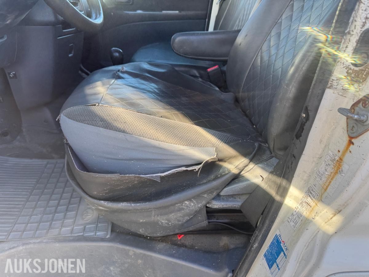 2009 Toyota Hiace 2.5 D-4D 4WD – EU-godkjent til 12/2026 - Km: 158000