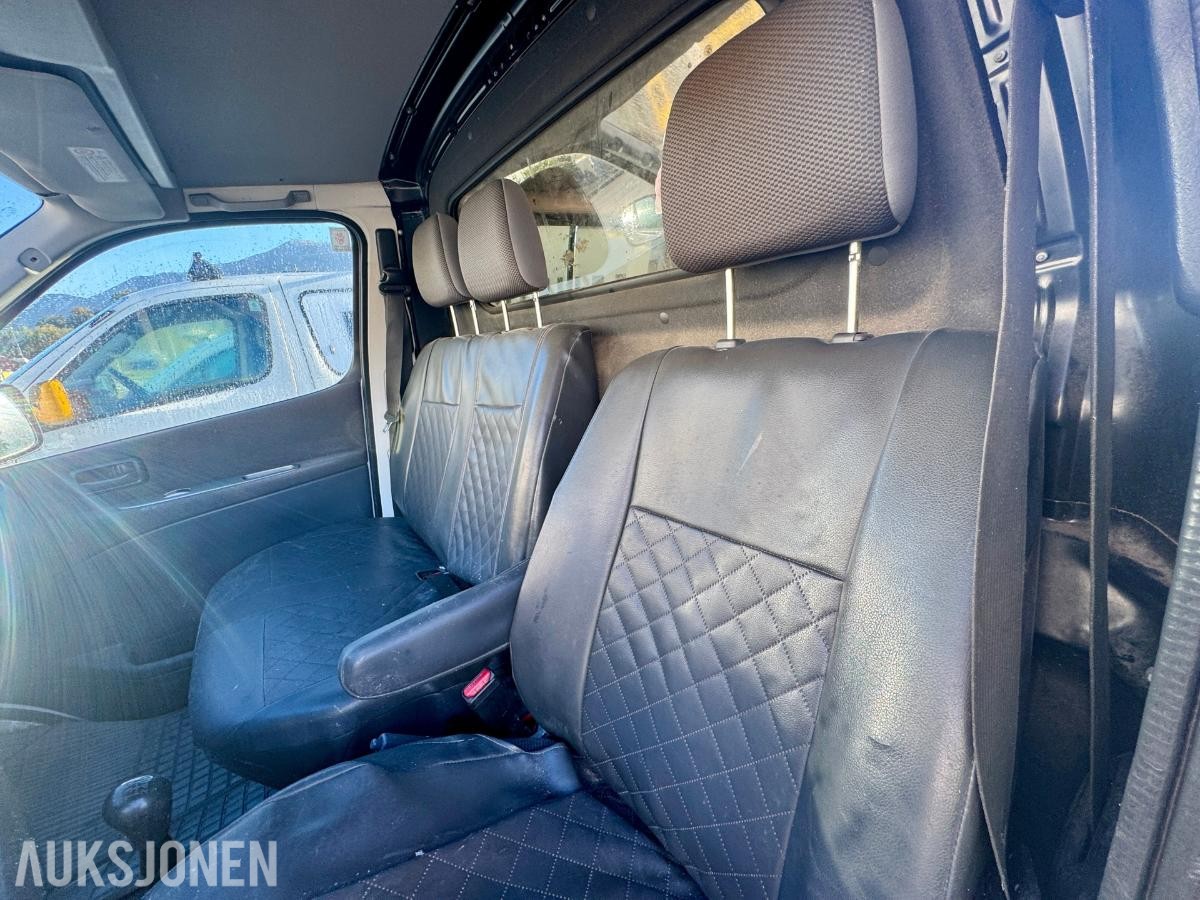 2009 Toyota Hiace 2.5 D-4D 4WD – EU-godkjent til 12/2026 - Km: 158000