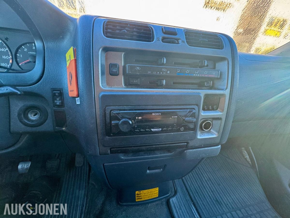 2009 Toyota Hiace 2.5 D-4D 4WD – EU-godkjent til 12/2026 - Km: 158000
