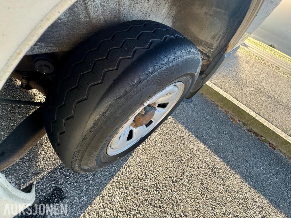 2009 Toyota Hiace 2.5 D-4D 4WD – EU-godkjent til 12/2026 - Km: 158000