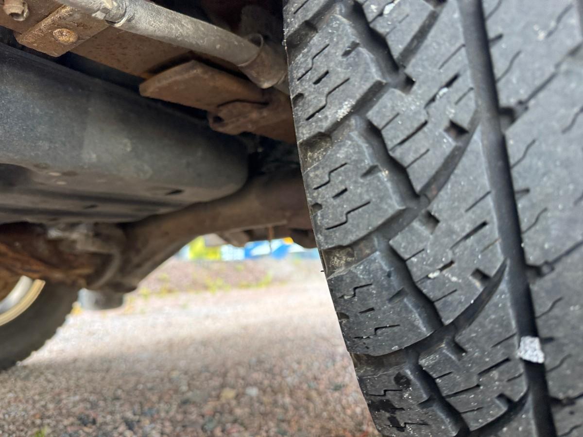 2014 Toyota HILUX 2.5-144 DIESEL 4X4 HARDTOP HENGERFESTE