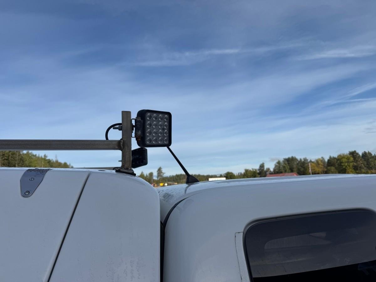 2014 Toyota HILUX 2.5-144 DIESEL 4X4 HARDTOP HENGERFESTE