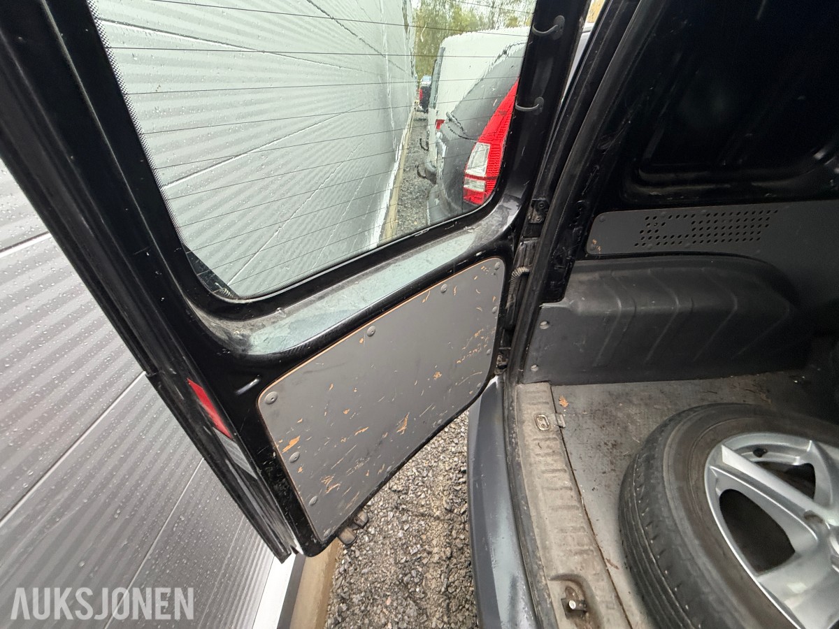 2010 Volkswagen CADDY 1.9-105 D 4MOTION / H.feste / S+V
