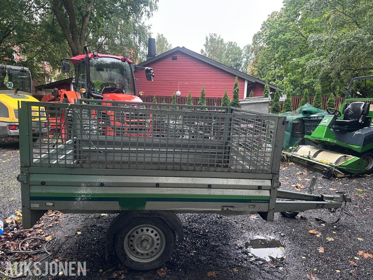 2017 Brenderup 3205SB tilhenger med nettinggrind – 1000 kg