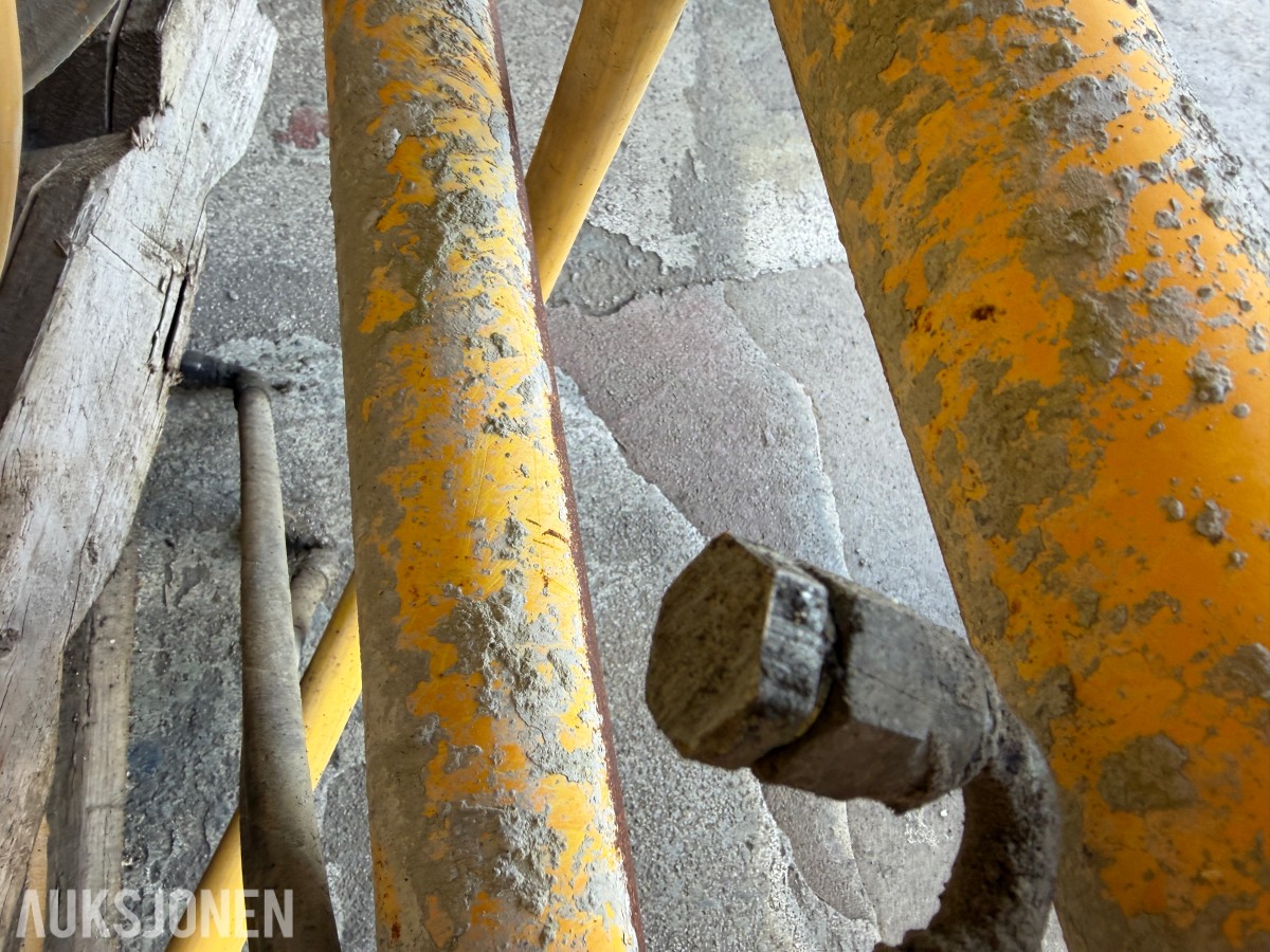 HYDRAULISK KABELTROMMEL MED 120 M KABEL OG CAVOTEC SLEPERINGER 3x35q + 3x6PE.