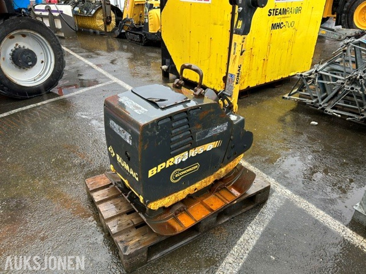 2021 Bomag BPR 60/65 D/E reversibel vibroplate – reparasjonsobjekt