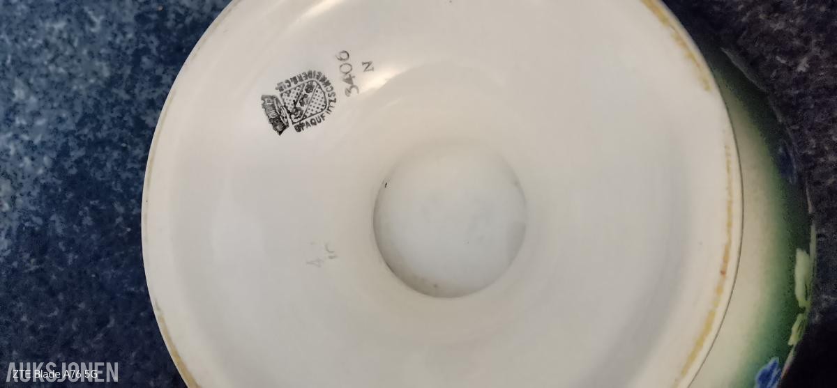 OPAQUE Keramikk Skål -  over 100 år 