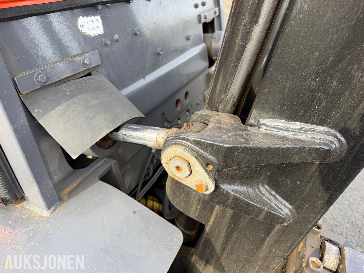 TOYOTA 4,5 TONNS GAFFELTRUCK – 450 CM LØFTEHØYDE