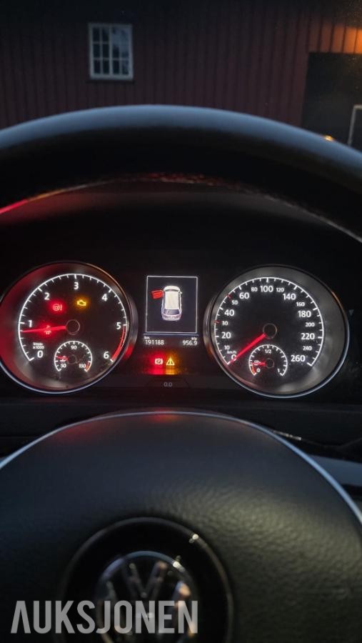 2014 VOLKSWAGEN GOLF 2.0-150 D 4MOTION REP.OBJEKT
