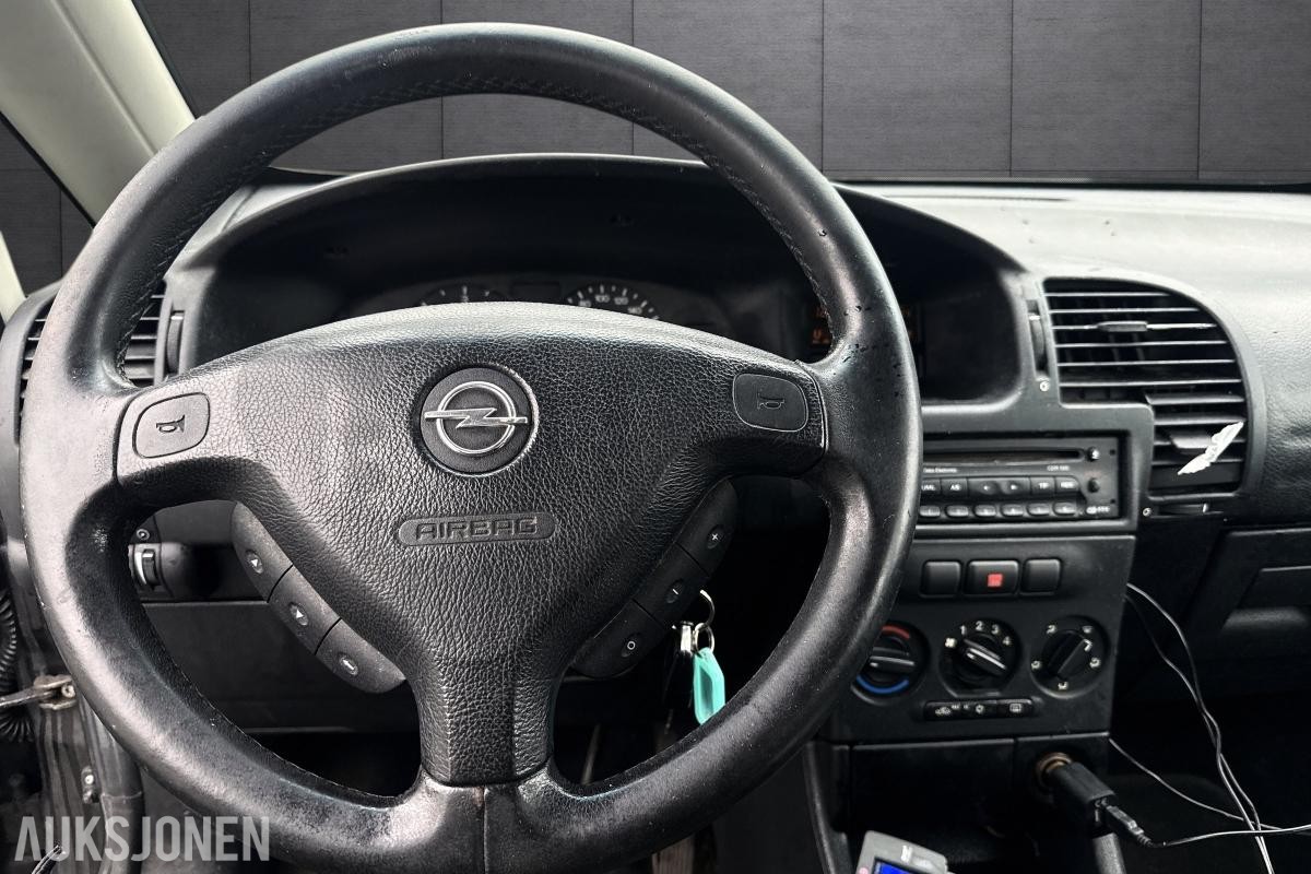 2001 Opel Zafira 101 HK 7-SETER HENGERFESTE - UTEN MINSTEPRIS!