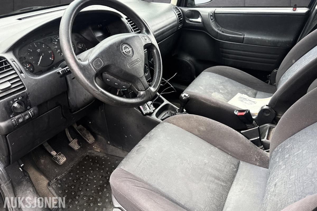 2001 Opel Zafira 101 HK 7-SETER HENGERFESTE - UTEN MINSTEPRIS!