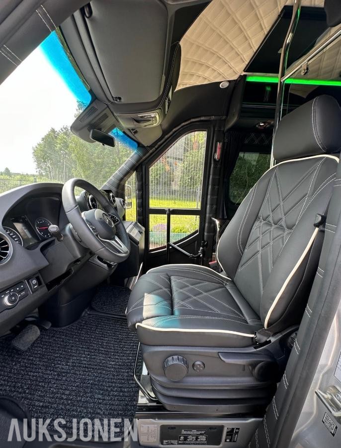 2023 Mercedes-Benz Sprinter 519, 17 seter – 3 rullestoler – godt utstyrt, 145000km