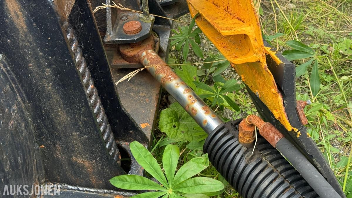 Hydraulisk skjær 250 cm m/ sidevinger og lys