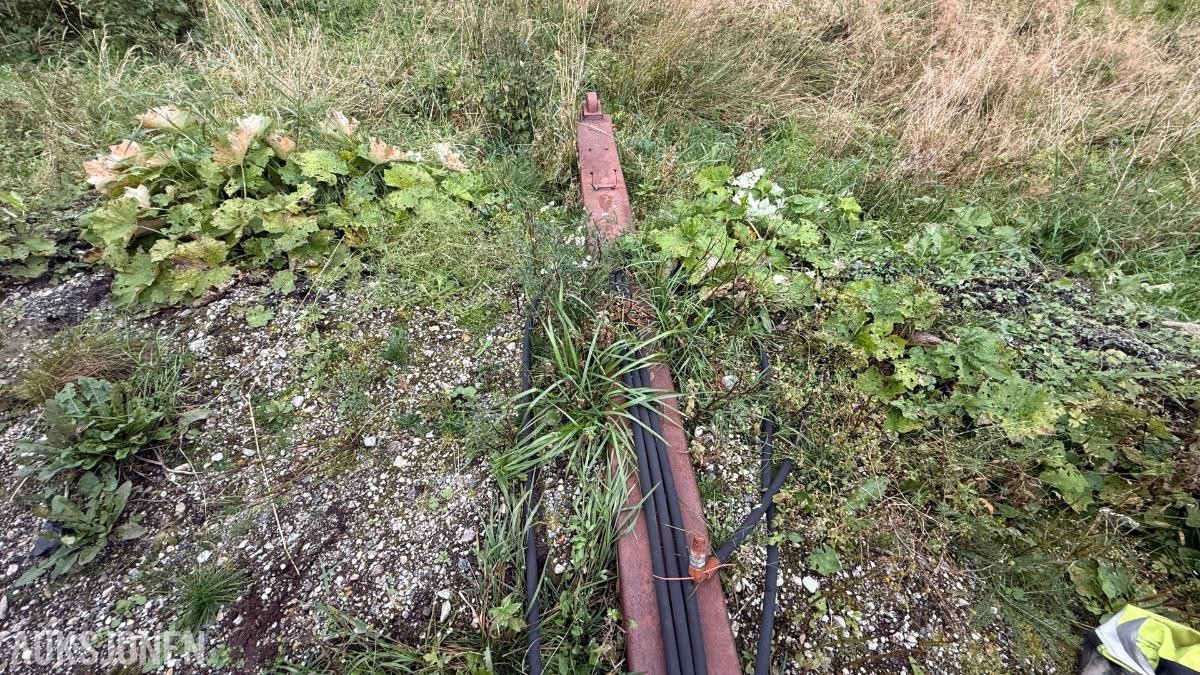 Hydraulisk skjær 250 cm m/ sidevinger og lys