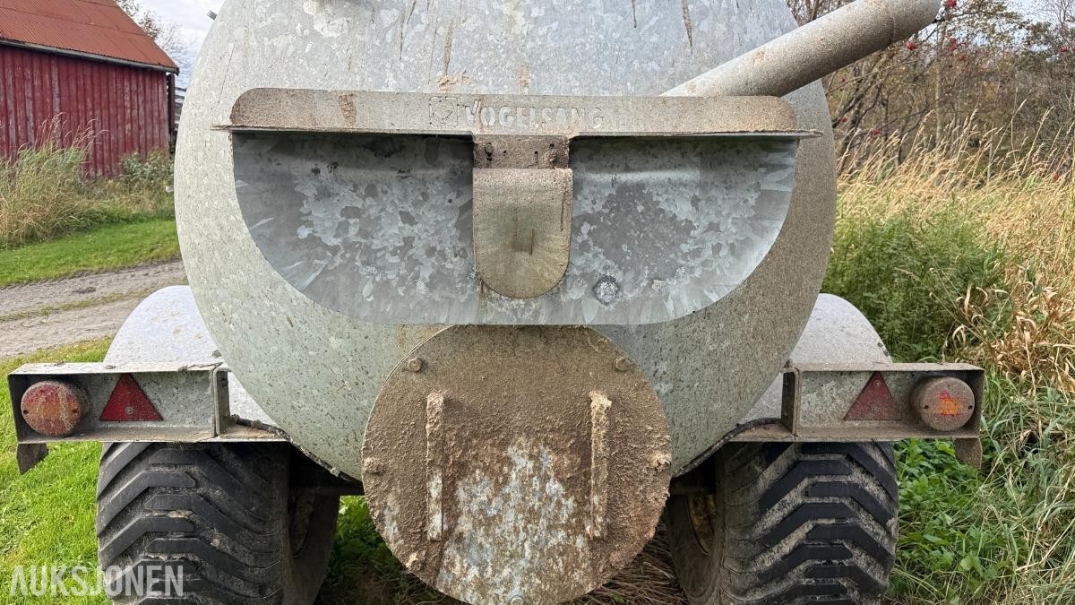 Gjødselvogn 7500 liter m/ PTO-drevet pumpe og brede dekk