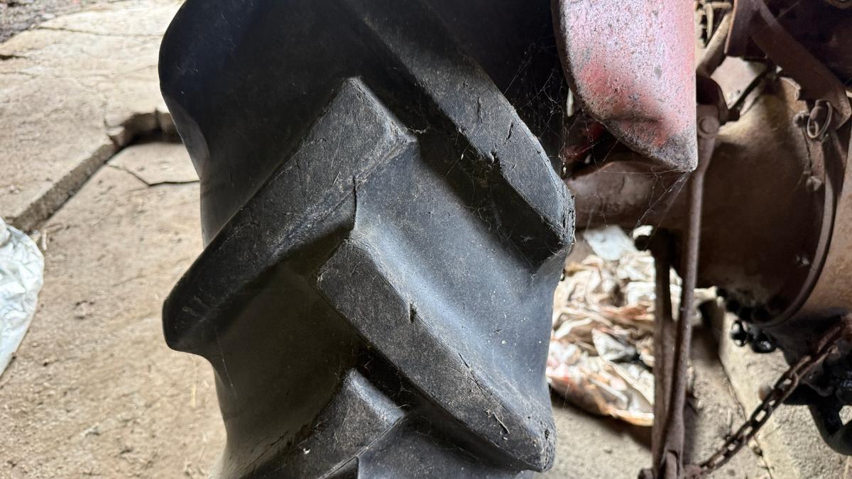 1960 Massey Ferguson 35 traktor 47551t - 4-sylindret