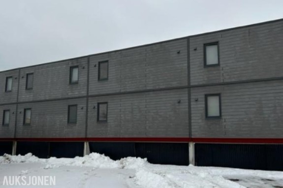 2021 Europa Campers  boligrigg med 20 moduler, totalt 2 store garderober og hybler med god standard.