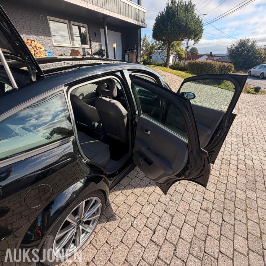 2001 Audi 1.4 75HK PANORAMA EU-OK 05.27