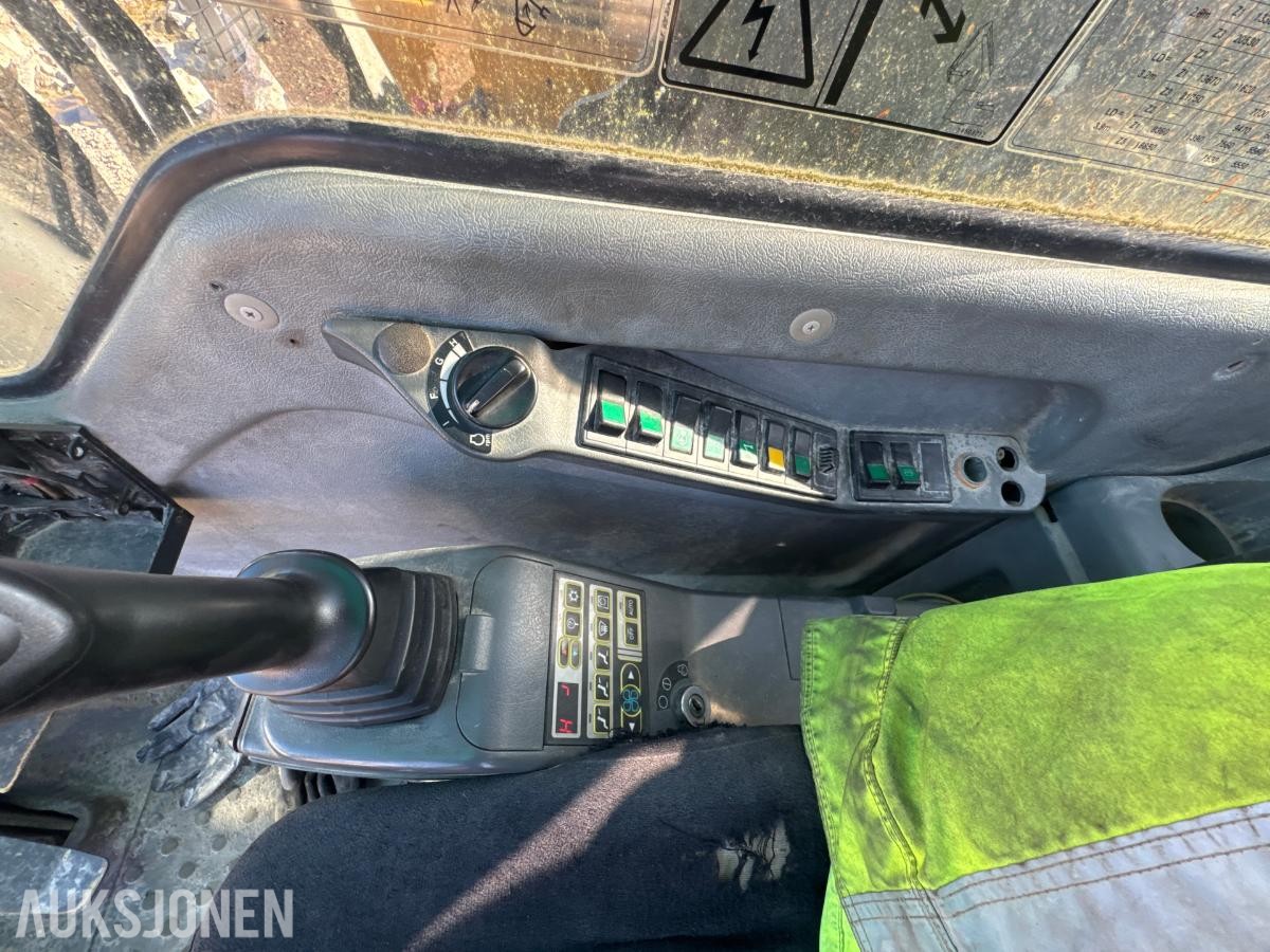 2005 Volvo EC360BLC Gravemaskin - Graveskuffe - Timer: 15864