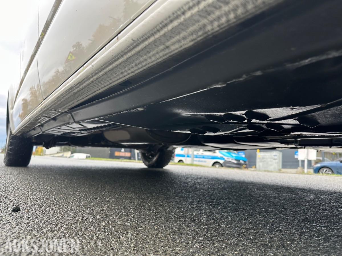 2017 Volkswagen Transporter 2,0 TDI 150hk Lang 4Motion