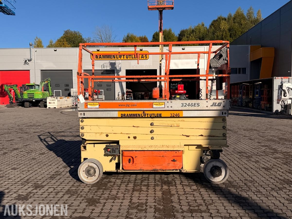 2007 JLG 3246ES sakselift - 12 meter arbeidshøyde
