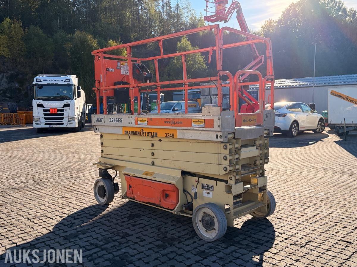 2007 JLG 3246ES sakselift - 12 meter arbeidshøyde