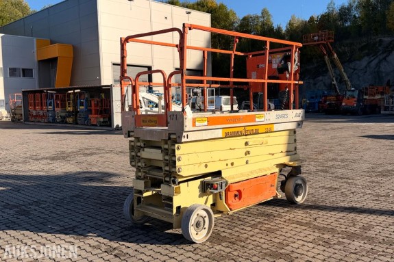 2007 JLG 3246ES sakselift - 12 meter arbeidshøyde