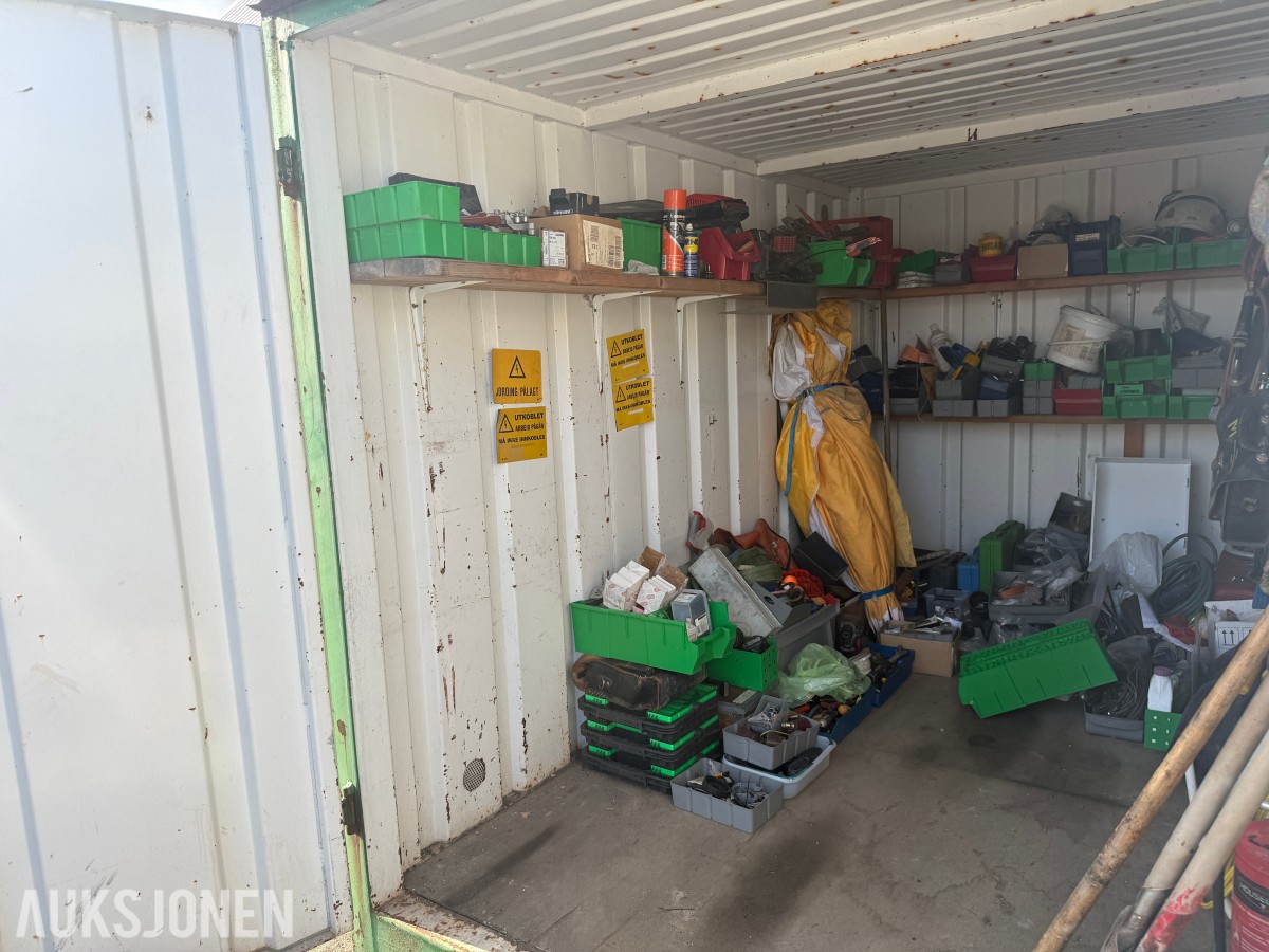 Verktøycontainer.