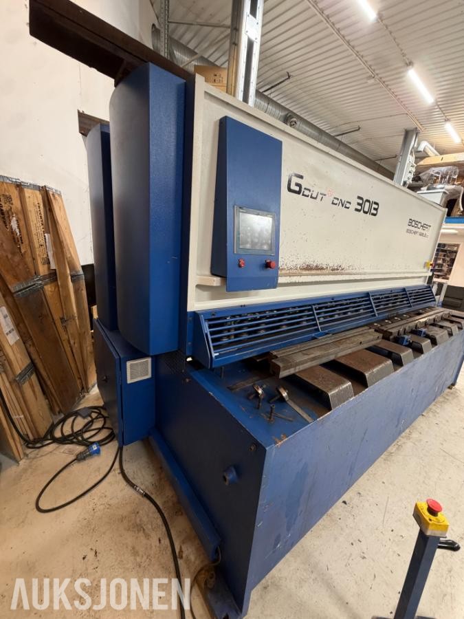 2013 Boschert Gizelis G-Cut 3013 CNC-styrt hydraulisk platesaks