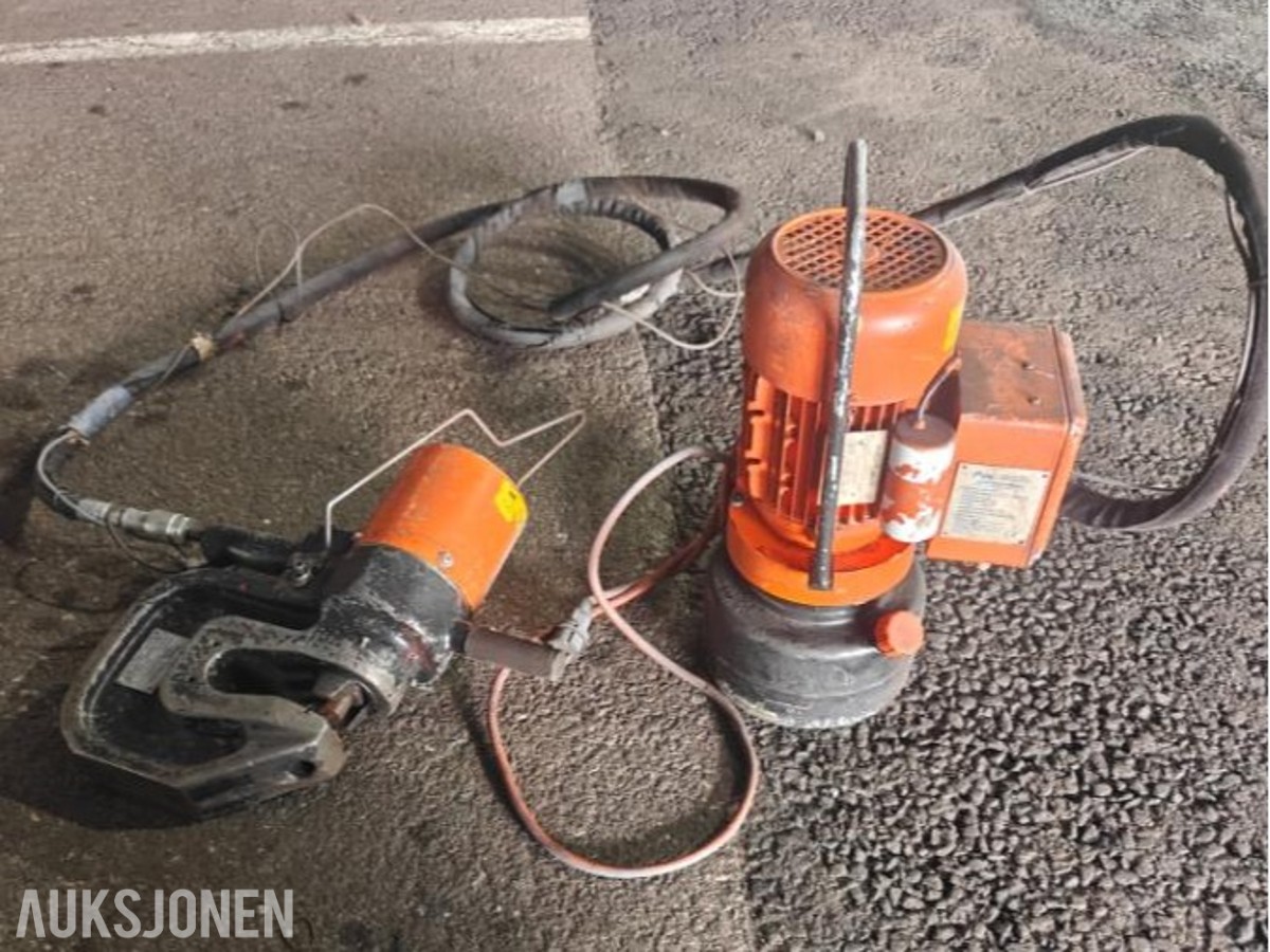 2011 Bærbar hydraulisk stansemaskin - IMAC AL-44
