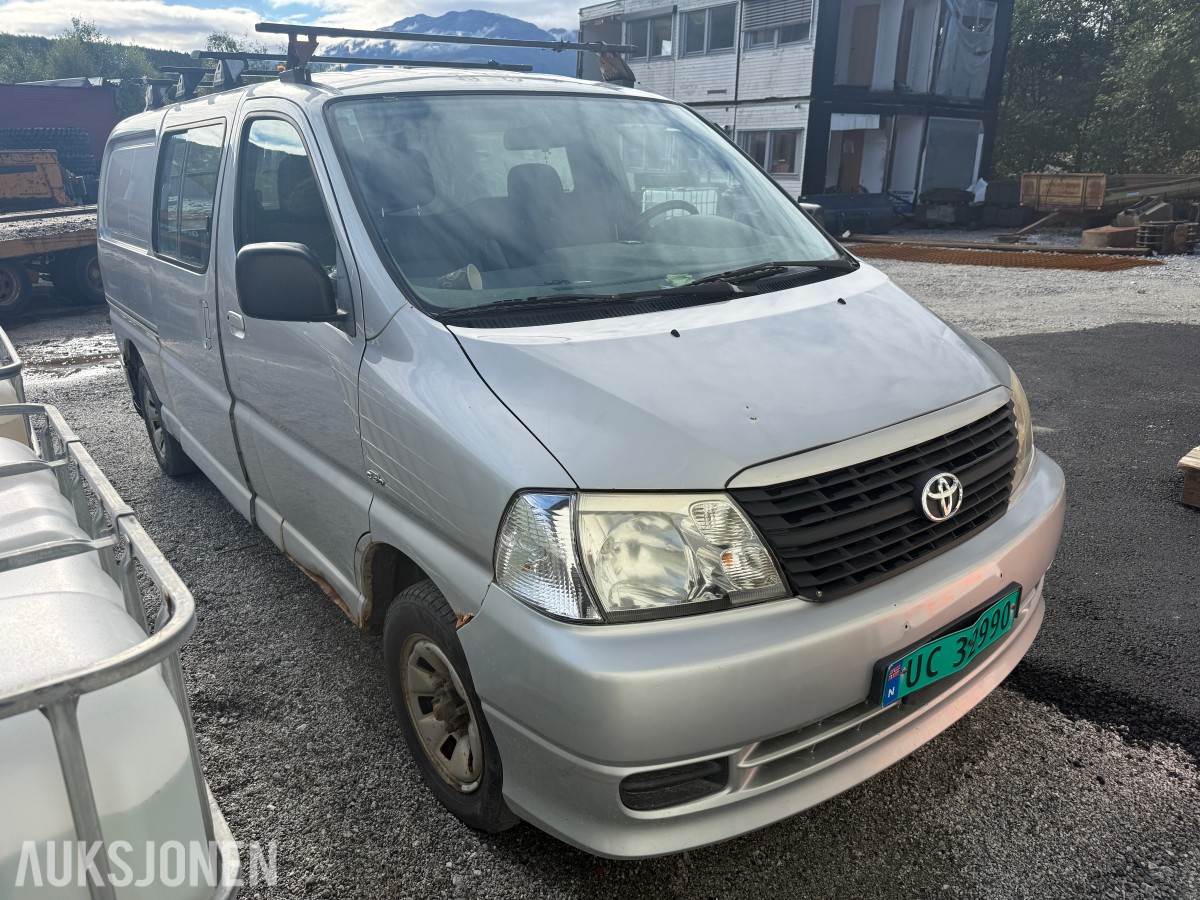 2008 Toyota HIACE 2.5-117 D 4WD - Rep.objekt