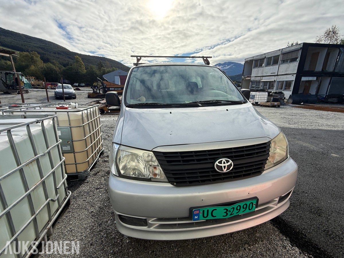 2008 Toyota HIACE 2.5-117 D 4WD - Rep.objekt