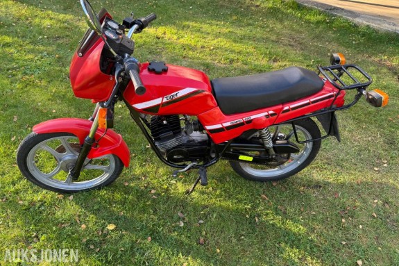 1988 Tempo Tiger