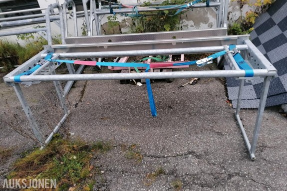 Helt nytt dekkstativ  204 x 88 x 88 cm