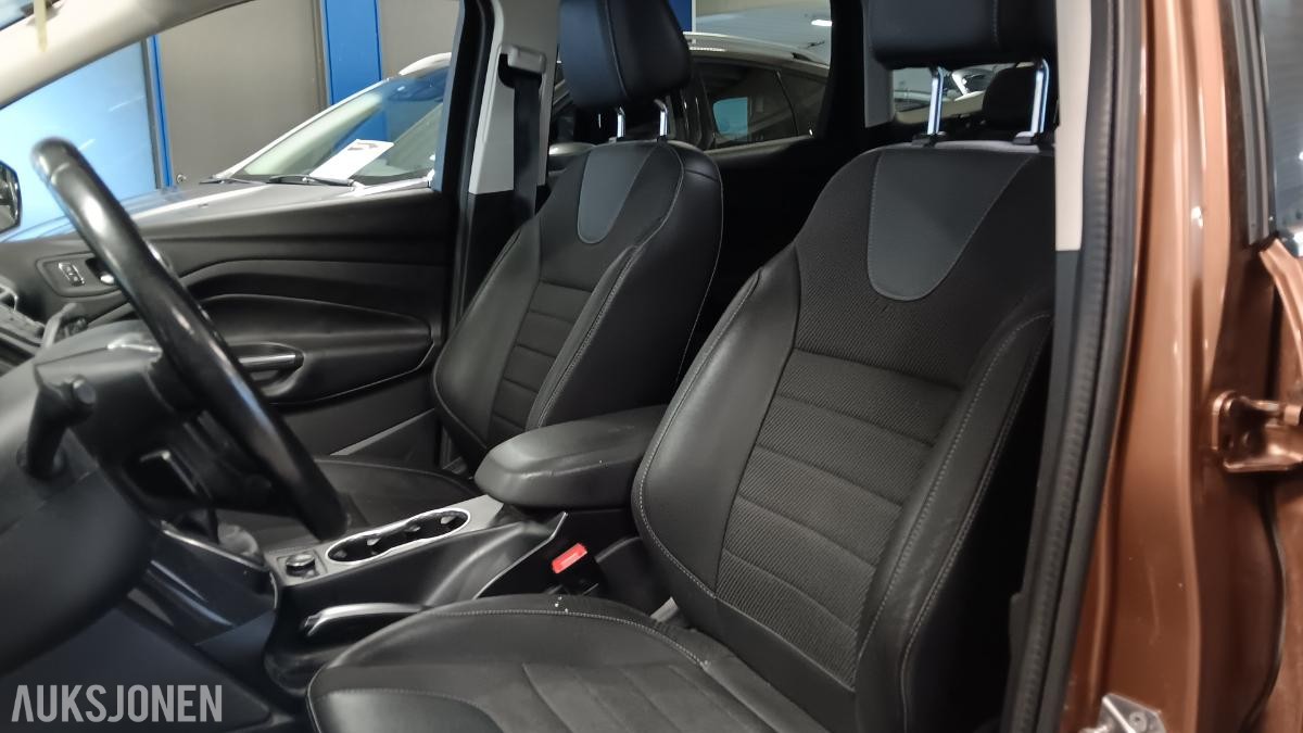 2013 Ford Kuga 2.0TDCi Titanium manuell AWD, 256266km