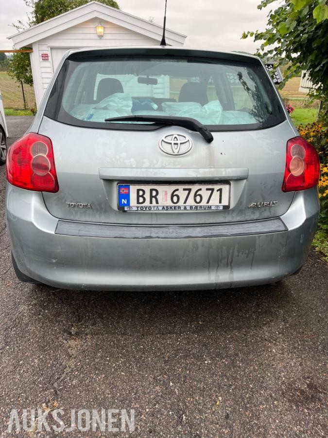 2008 Toyota Auris 1.4 90hk manuell eu ok