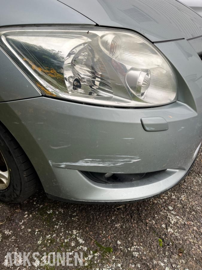 2008 Toyota Auris 1.4 90hk manuell eu ok
