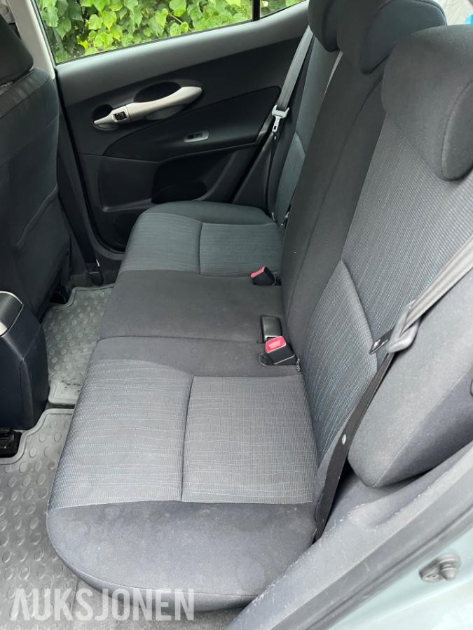 2008 Toyota Auris 1.4 90hk manuell eu ok