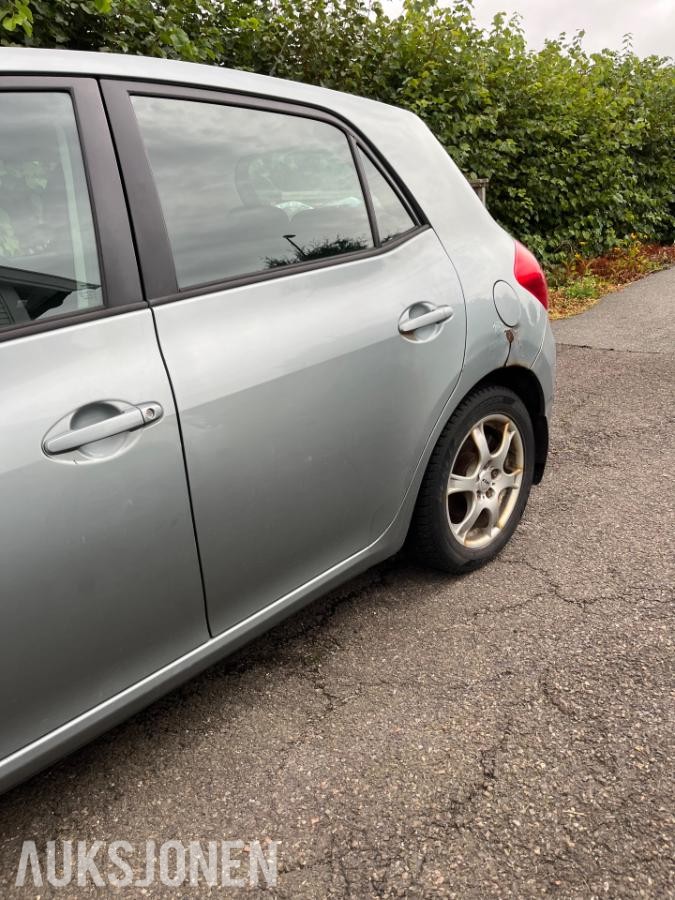 2008 Toyota Auris 1.4 90hk manuell eu ok
