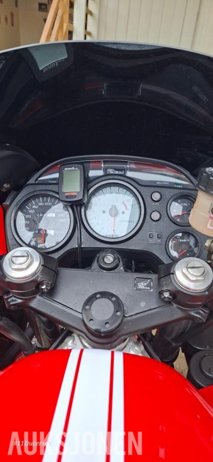 1996 Honda VFR 750 F RC36