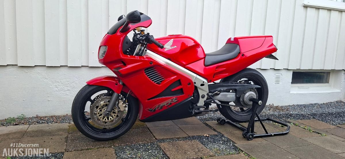 1996 Honda VFR 750 F RC36