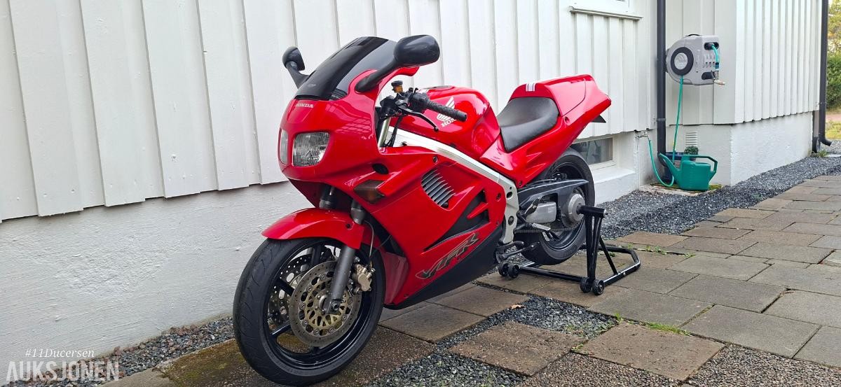 1996 Honda VFR 750 F RC36