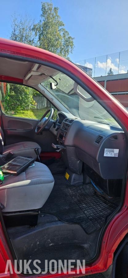 2002 Toyota HiAce, HIACE 2.5-102 D 4WD, 480753km