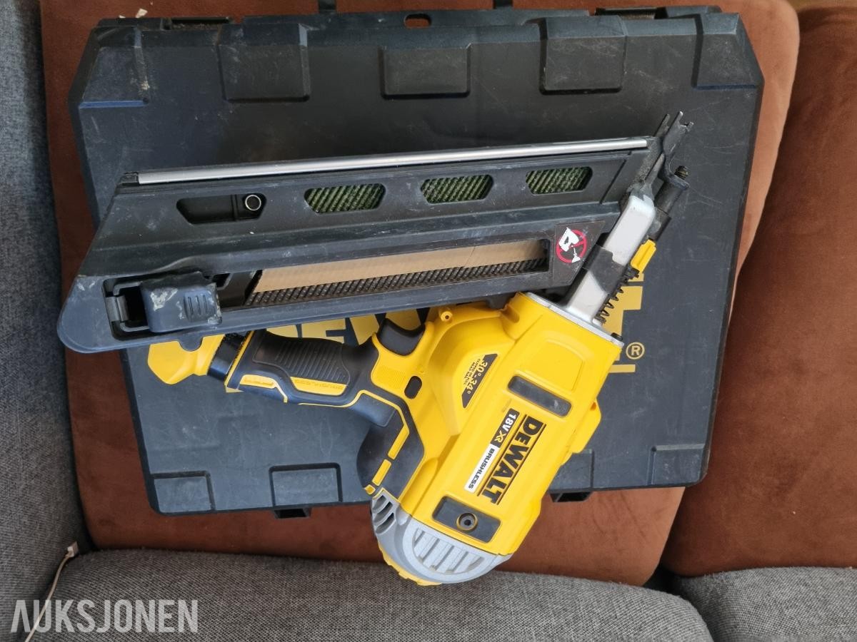 2020 parti med Dewalt Verktøy