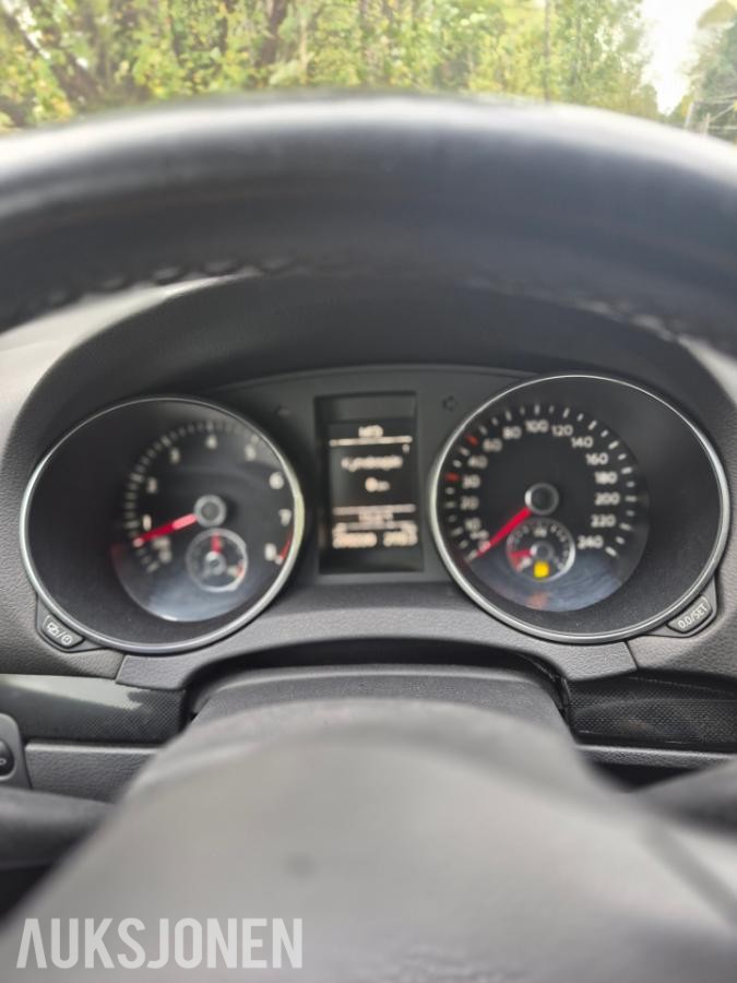 2013 Volkswagen Golf 1.2 tsi cruisekontroll s+v dekk eu ok 09.2028