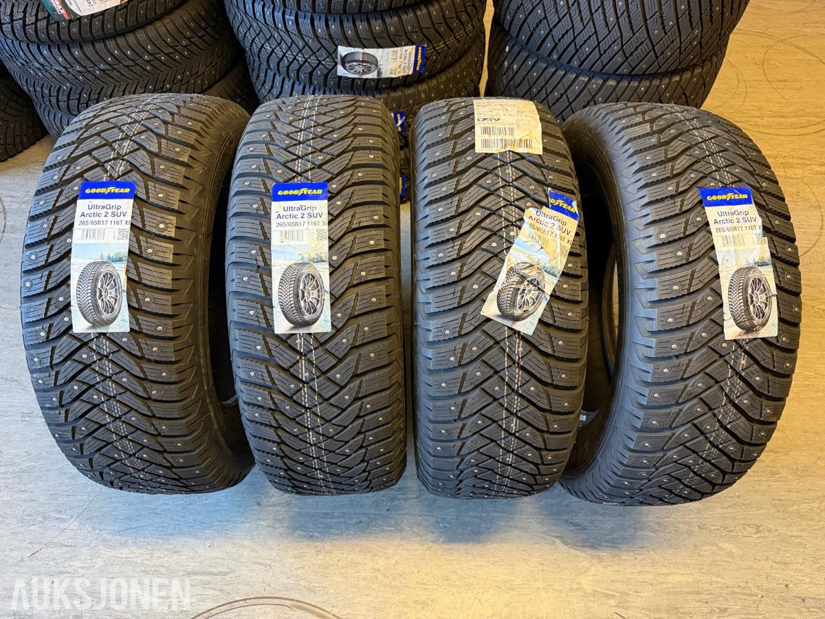 Goodyear piggdekk - 265/65R17 - 4stk