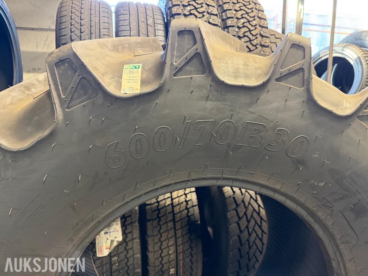 Agri max RT 765 traktordekk - 600/70R30