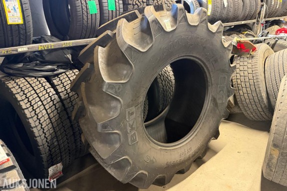 Agri max RT 765 traktordekk - 600/70R30