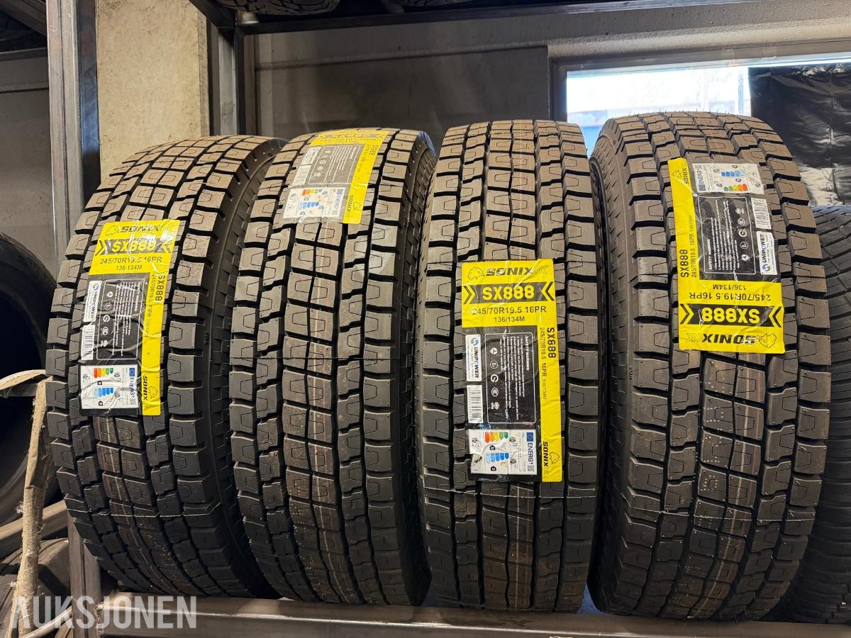 Sonix SX888 Dekk - 245/70R19.5 - 4stk