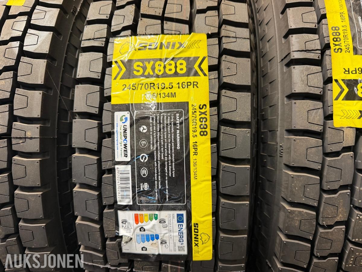 Sonix SX888 Dekk - 245/70R19.5 - 4stk